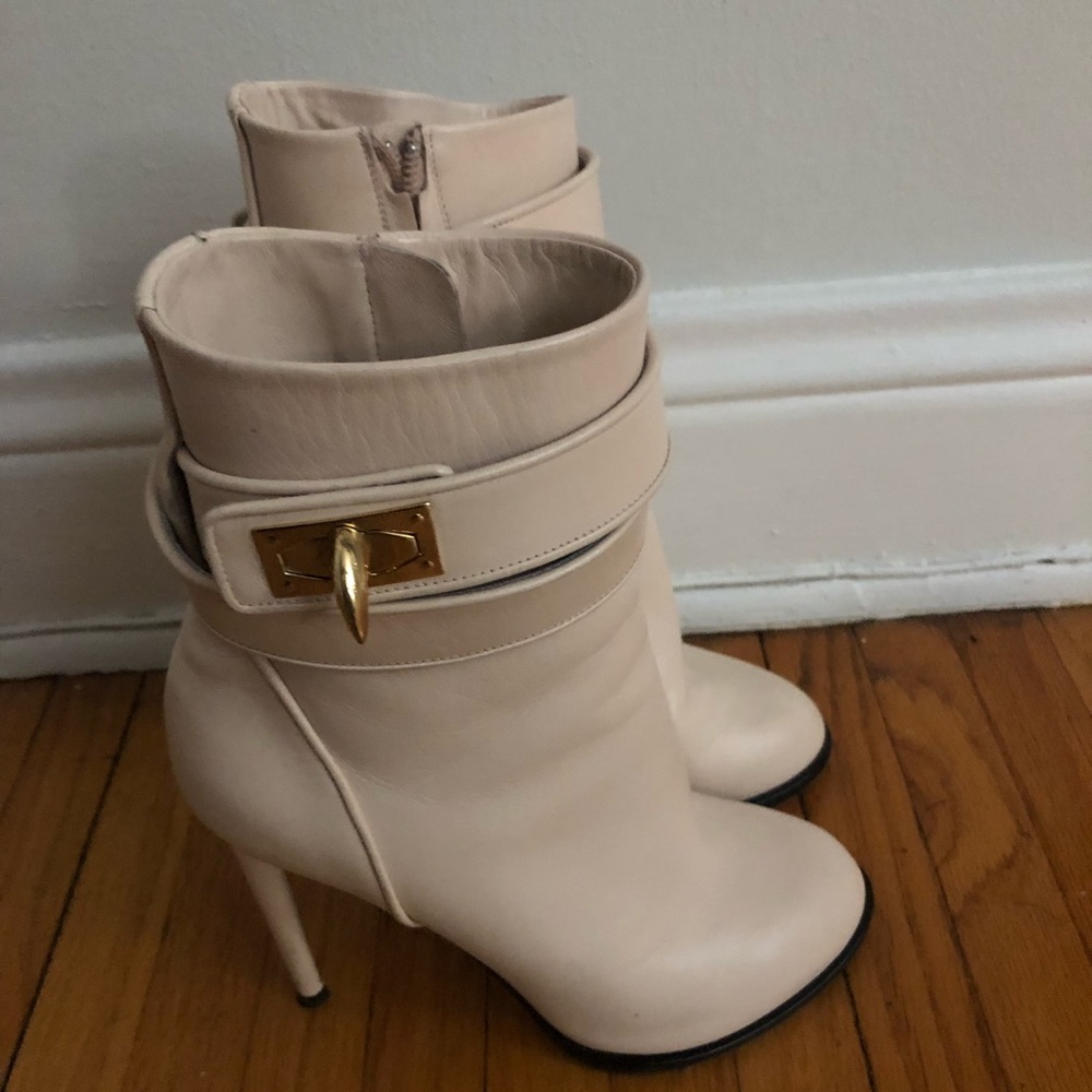 Givenchy boots